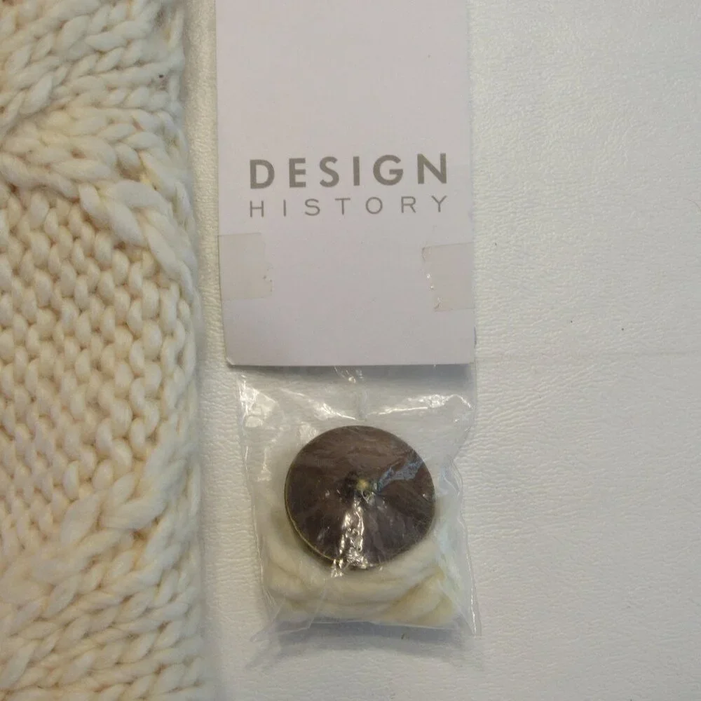 Design History Shrug Shawl Poncho Sweater Pearl NWT